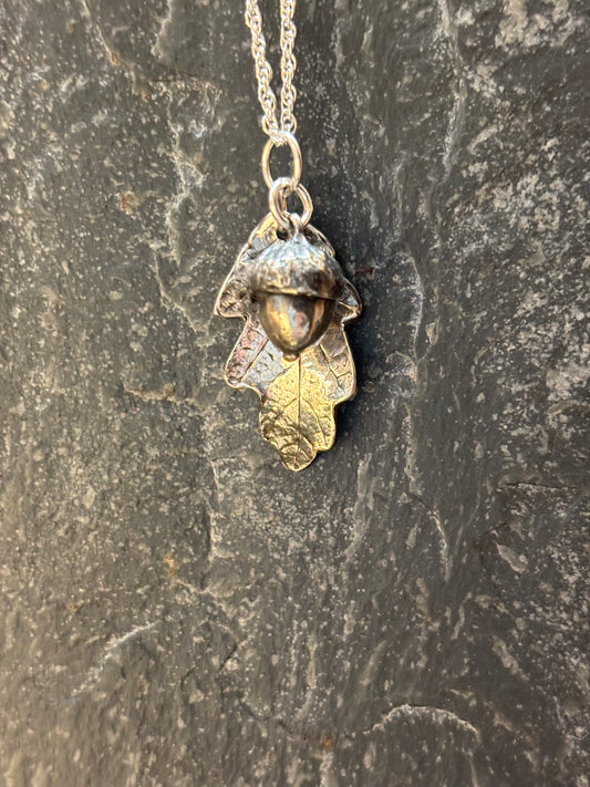 Acorn & leaf silver necklace